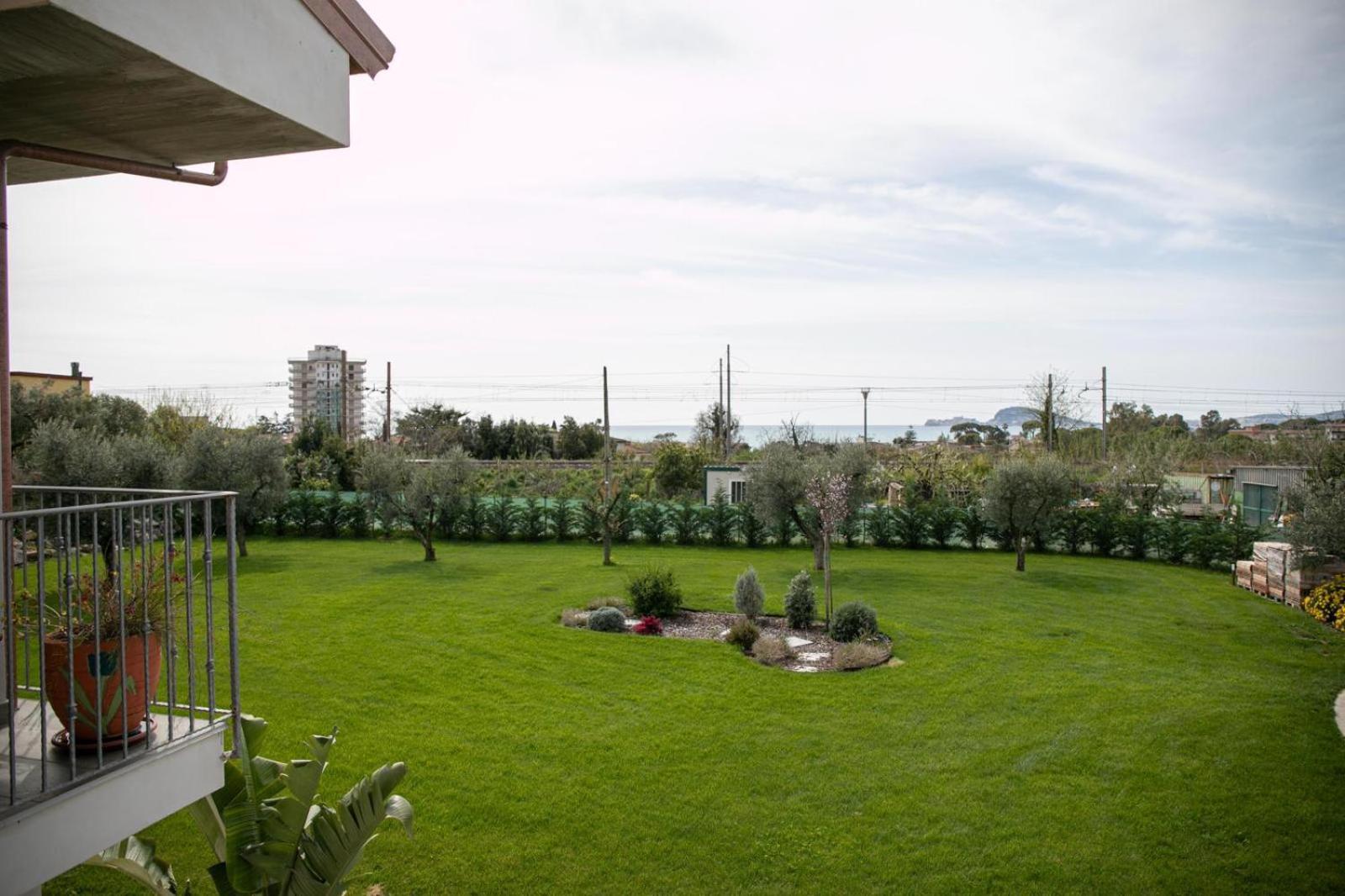 La Campagna Di Peppe E Tullia Bed and Breakfast Formia Exteriör bild